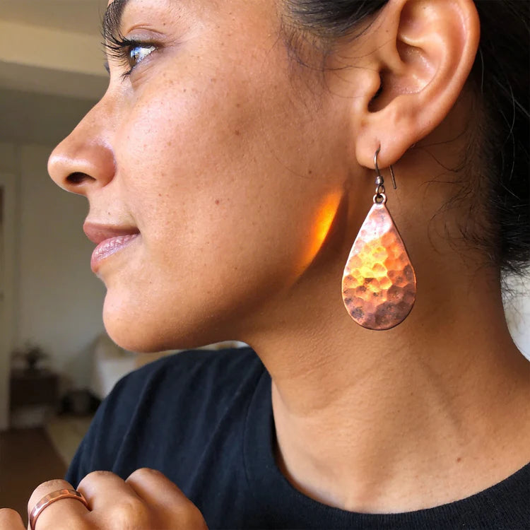 <h3><strong>Women Everywhere Are Making Copper Part of Their Daily Life</strong></h3>