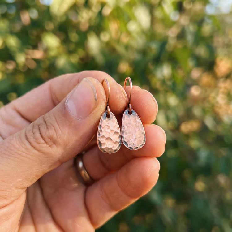 <h3><strong>Women Everywhere Are Making Copper Part of Their Daily Life</strong></h3>